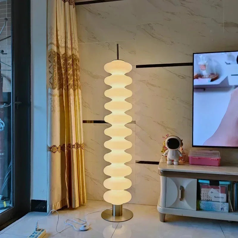 Lampadaire LED design danois en forme de gourde
