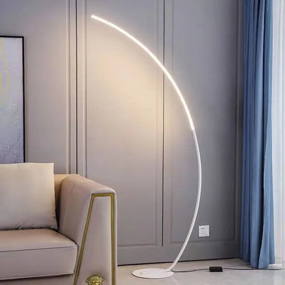 Lampadaire nordique led modulable posé au salon
