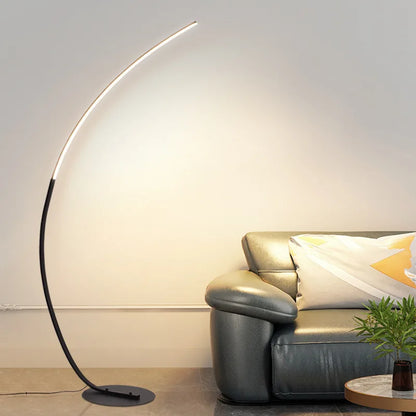 Lampadaire nordique led modulable posé au salon